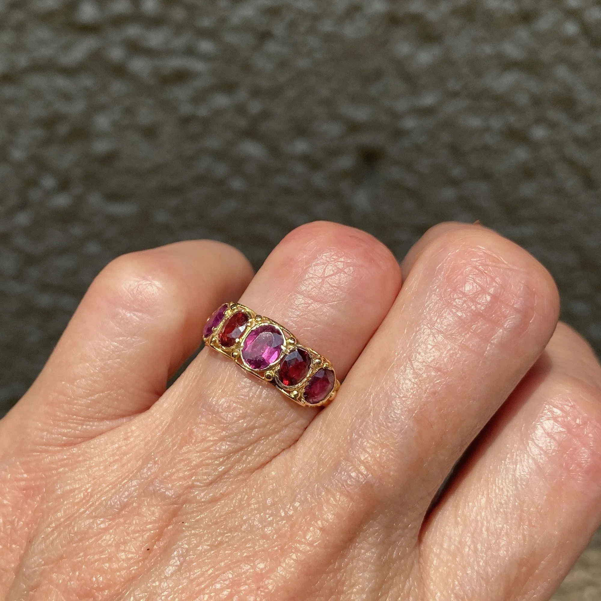 Antique Georgian 18K Gold Garnet Band Ring