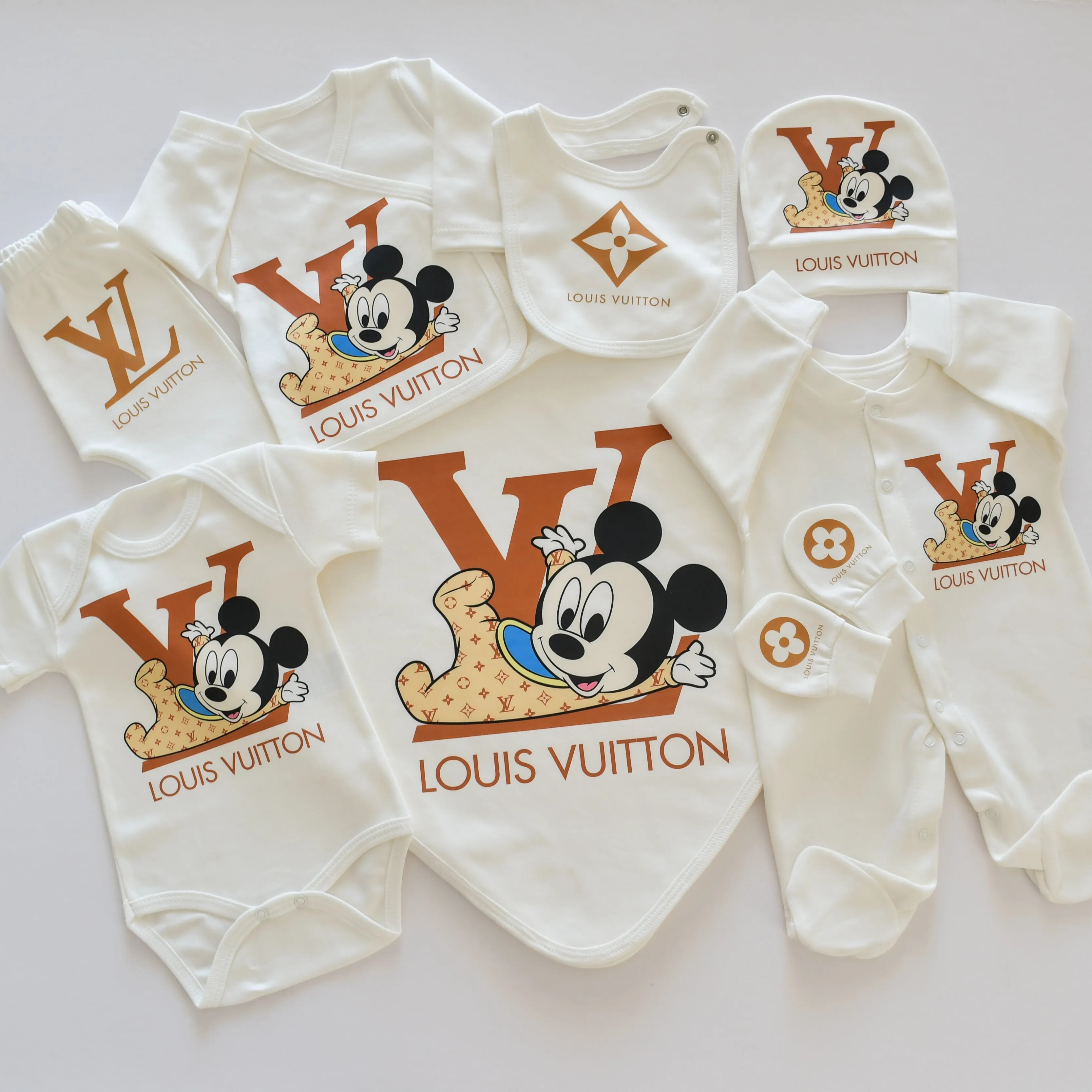 Cute Mickey and Minnie Newborn Baby Set