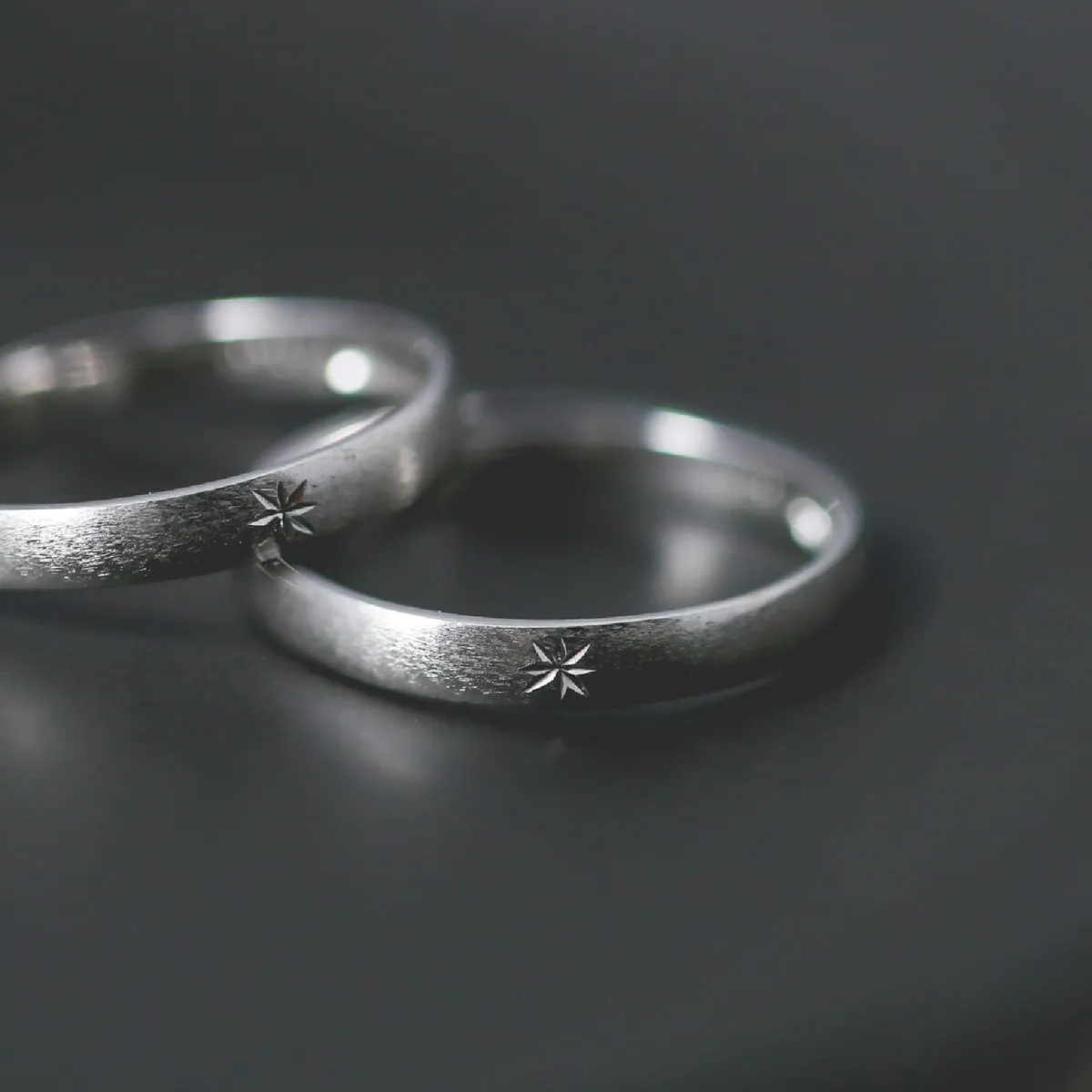 Engraved Frosted Unique Couple Wedding Ring Set - WM35