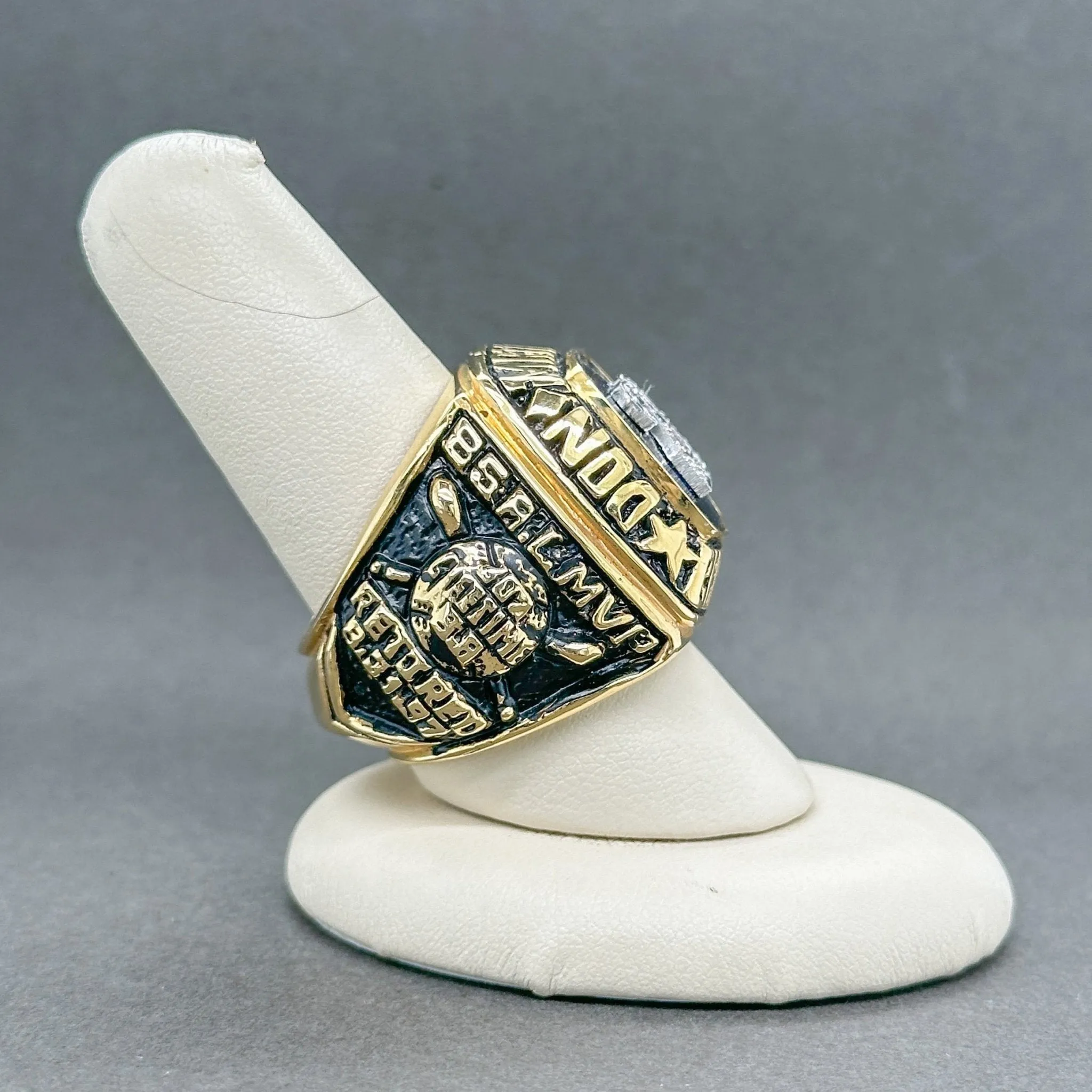 Estate 14K Y Gold H-I/SI1-SI2 Diamond 1998 issued Don Mattingly Career Ring