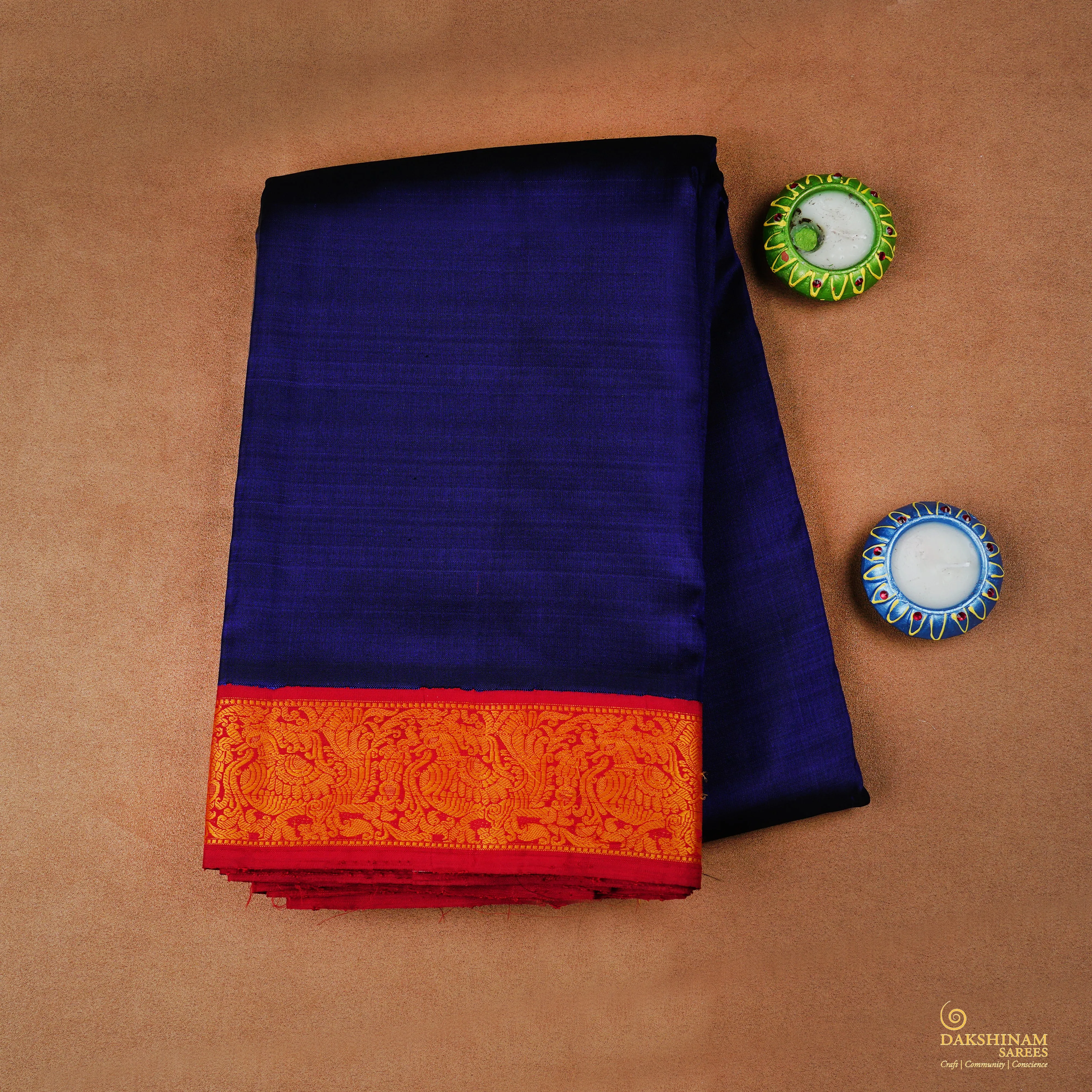 Handwoven Multi coloured Kanjivaram Silk Saree - 1975T006318DSC