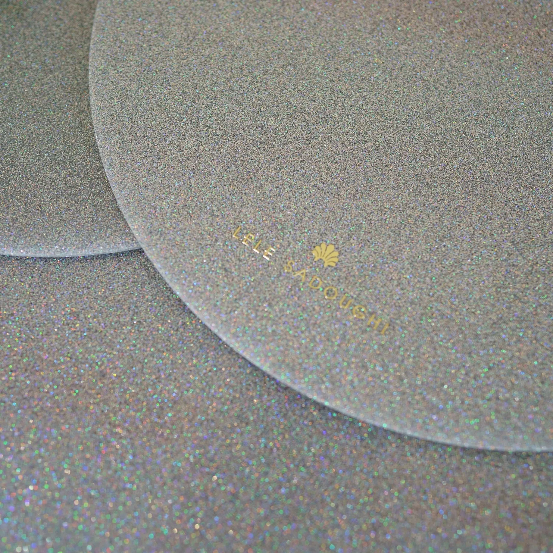 PASTEL GLITTER LUNA ROUND SET OF 4 PLACEMATS