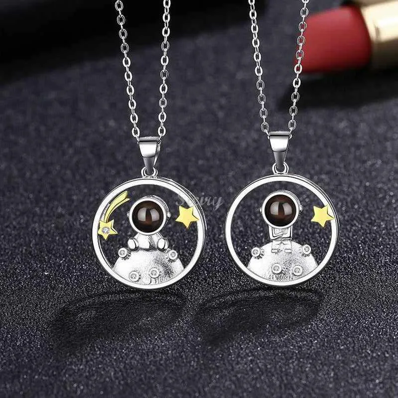 Siciry Personalized Projection Photo Necklace 2PCS