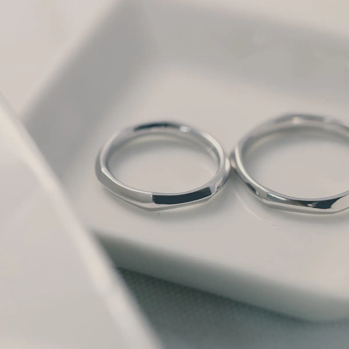 Unique Couple Wedding Ring Set - WM63