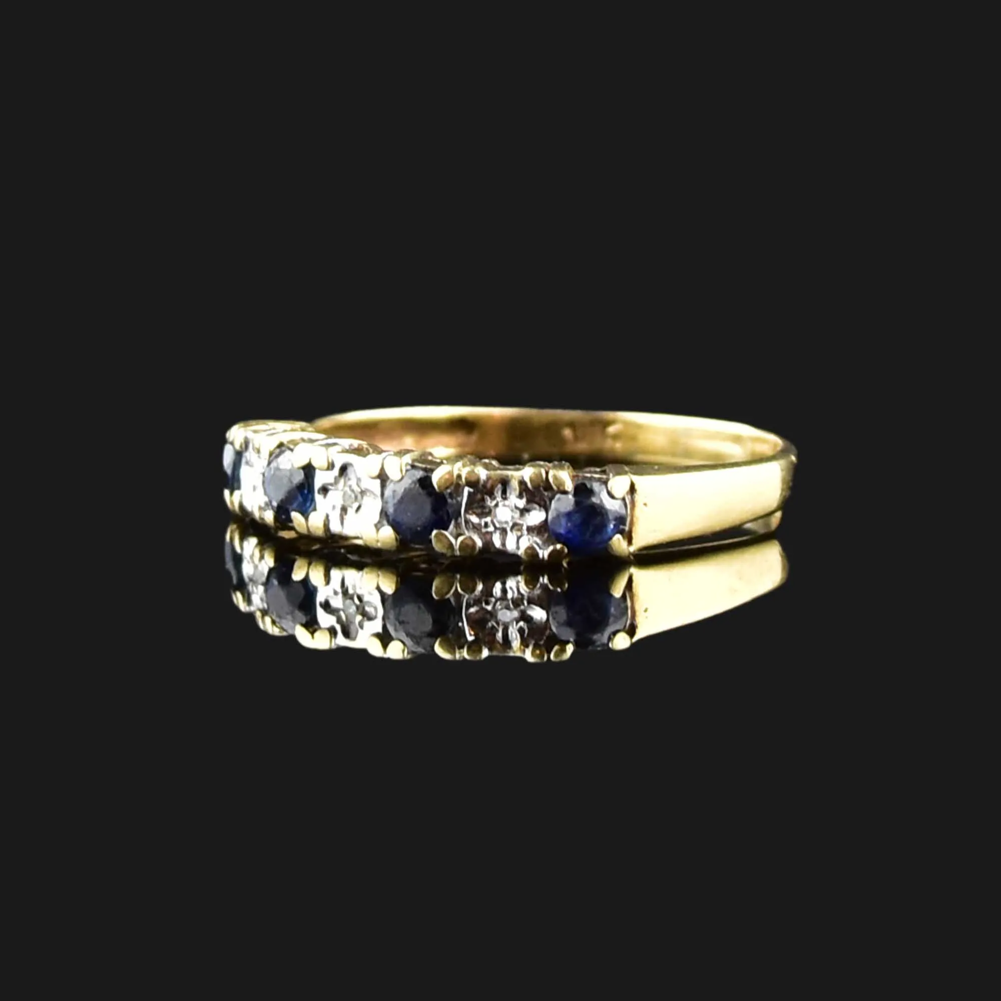 Vintage 10K Gold Diamond Sapphire Ring