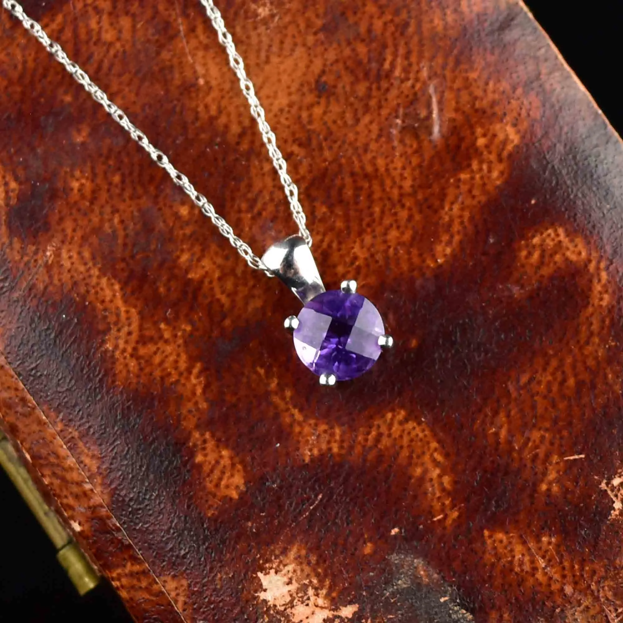 Vintage 10K White Gold Checkerboard Amethyst Pendant Necklace