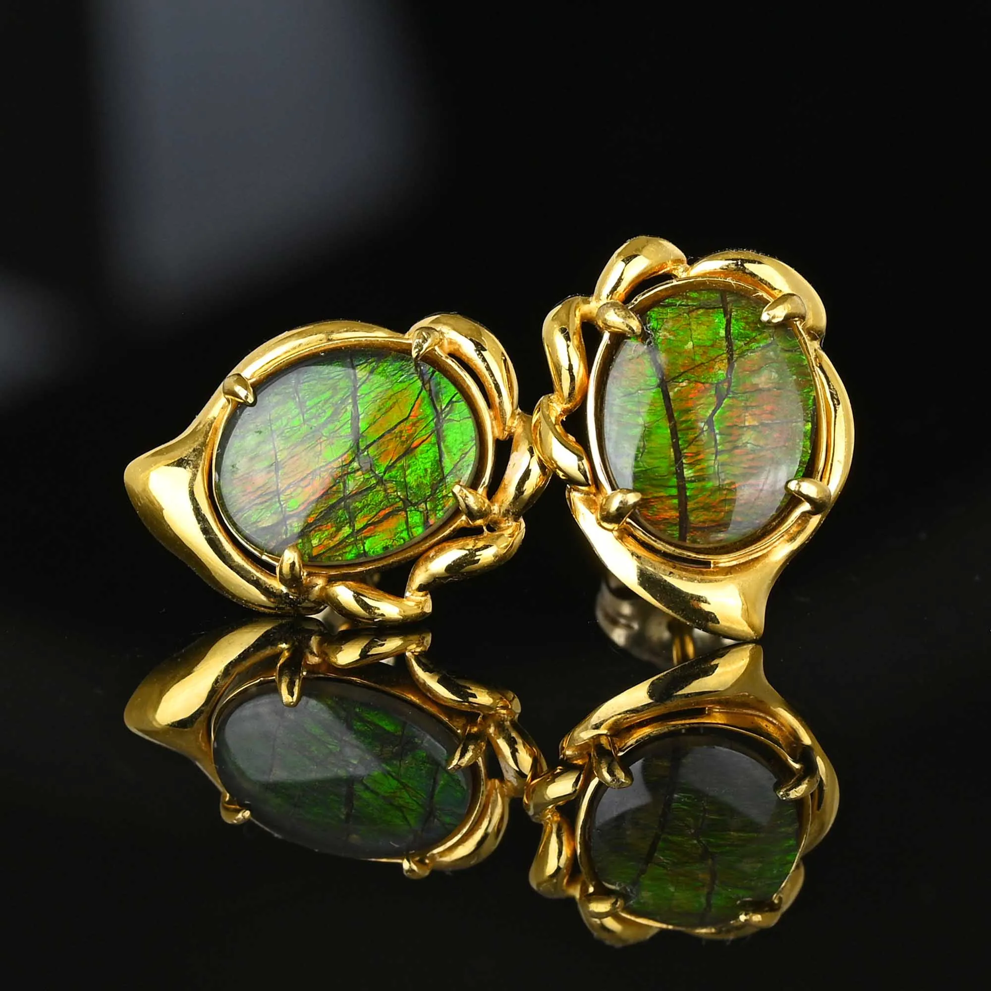 Vintage 14K Gold Ammolite Cabochon Stud Earrings