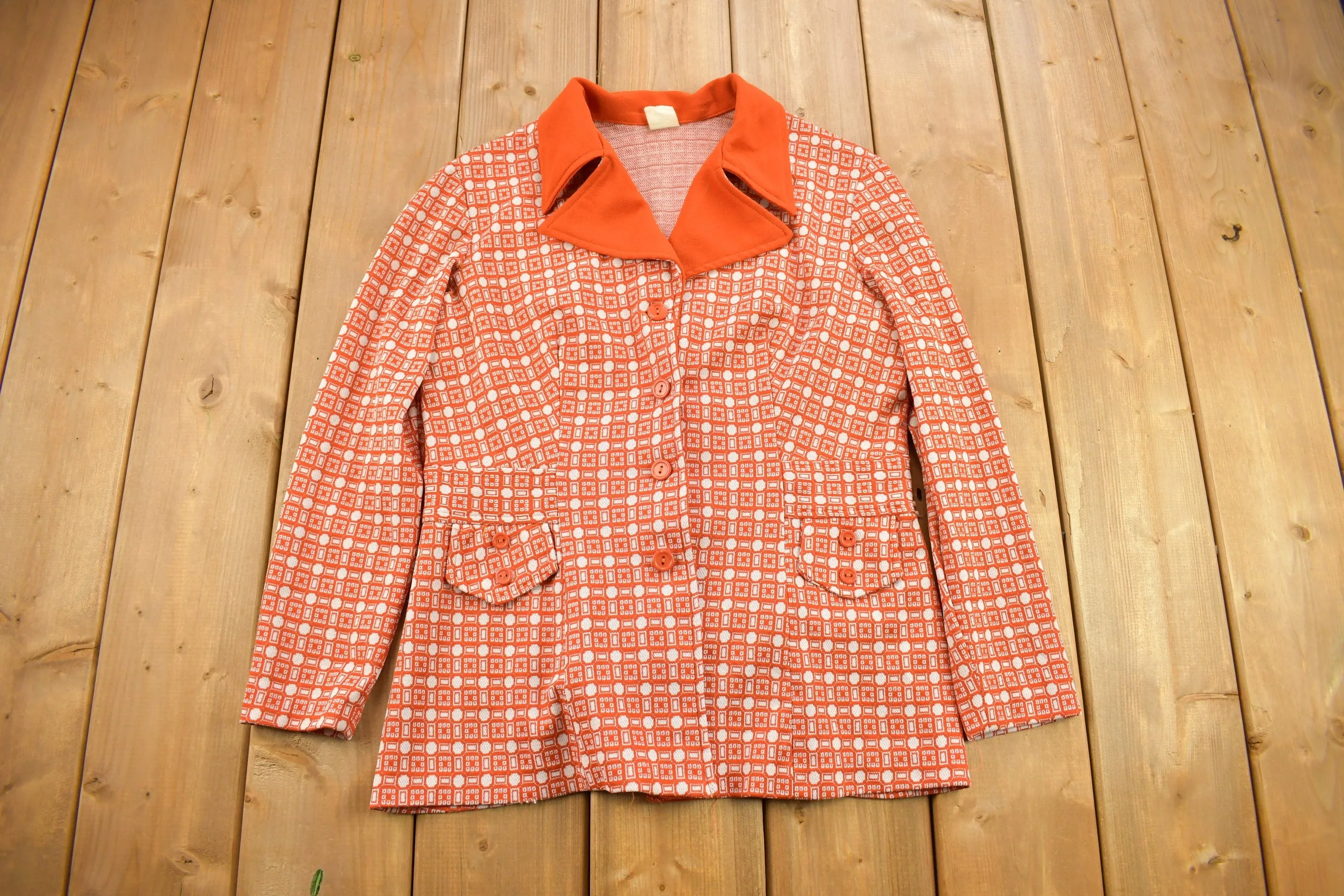 Vintage 1960s Orange Geo Metric Pattern Button Up Overcoat / Blouse / True Vintage / Dagger Collar / Retro Womenswear / 1960s Fashion